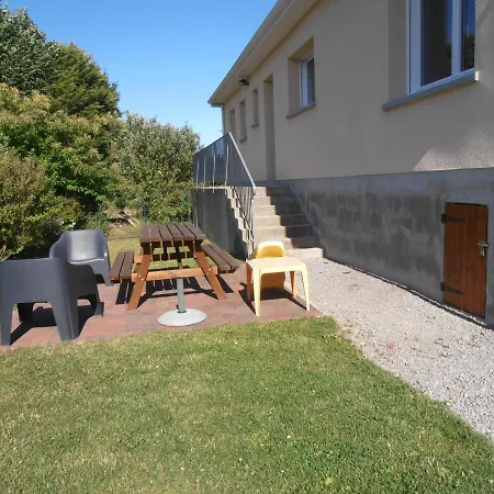 Holiday home : Maison Confort, 4 Adultes Et 1 Bebe