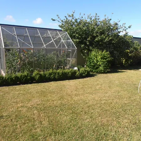 Holiday home : Maison Confort, 4 Adultes Et 1 Bebe *