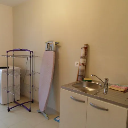 Holiday home : Maison Confort, 4 Adultes Et 1 Bebe Desvres